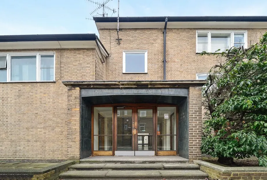 Cumberland Terrace Mews, Regent's Park, London, NW1 - Sandfords