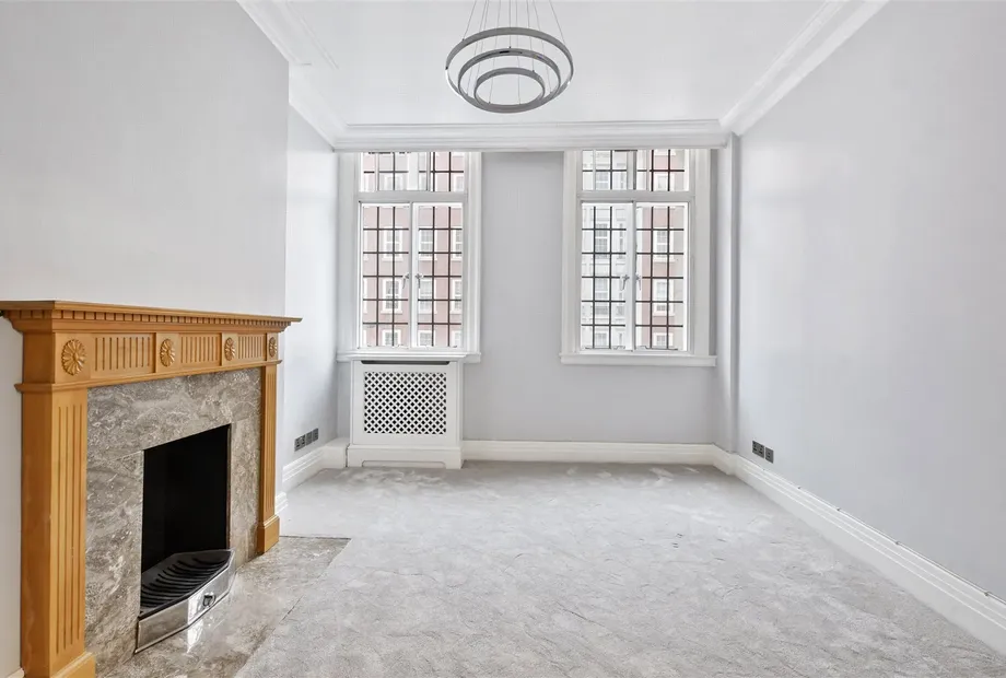 Chiltern Court, Baker Street, London, NW1 - Sandfords