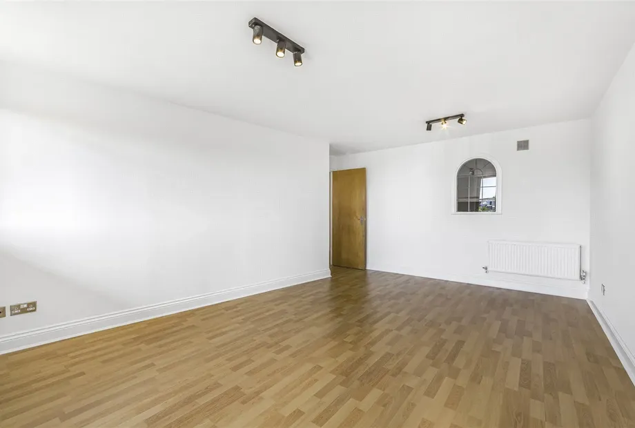 Elizabeth Court, 1 Palgrave Gardens, London, NW1 - Sandfords