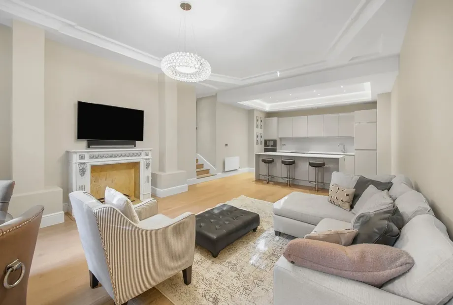 Mansfield Street, Marylebone, London, W1G - Sandfords