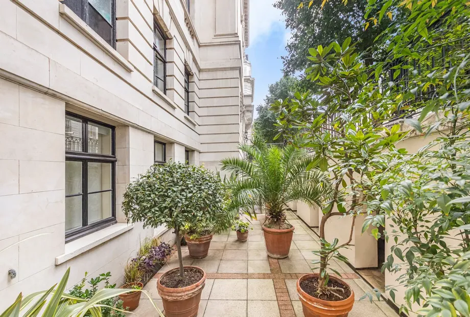 Mansfield Street, Marylebone, London, W1G - Sandfords