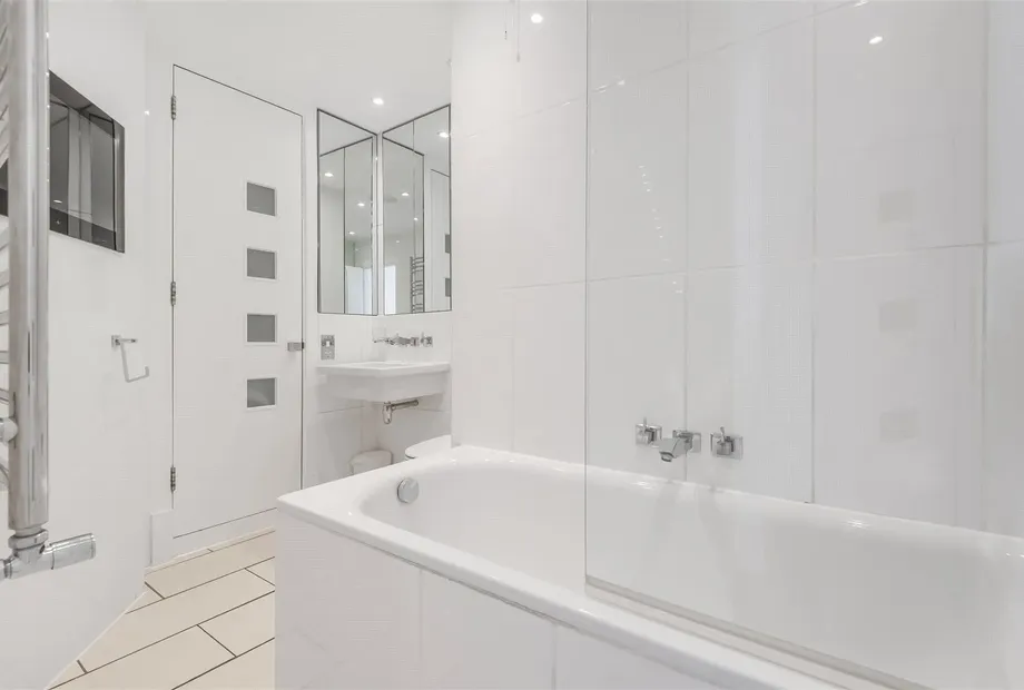 Freshwater Court, 59A Crawford Street, Marylebone, London, W1H - Sandfords