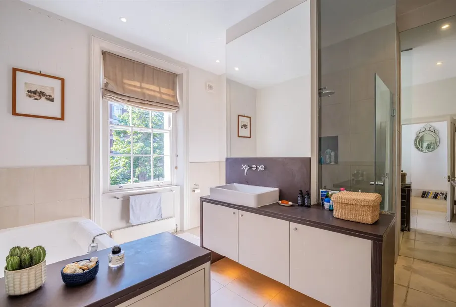 Chalcot Crescent, London, NW1 - Sandfords