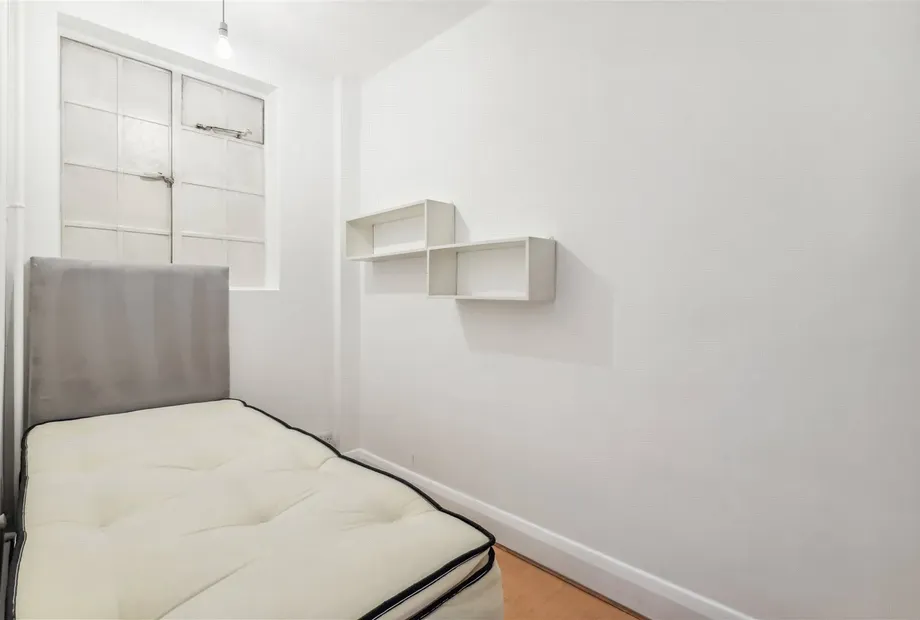 Ivor Court, Gloucester Place, London, NW1 - Sandfords