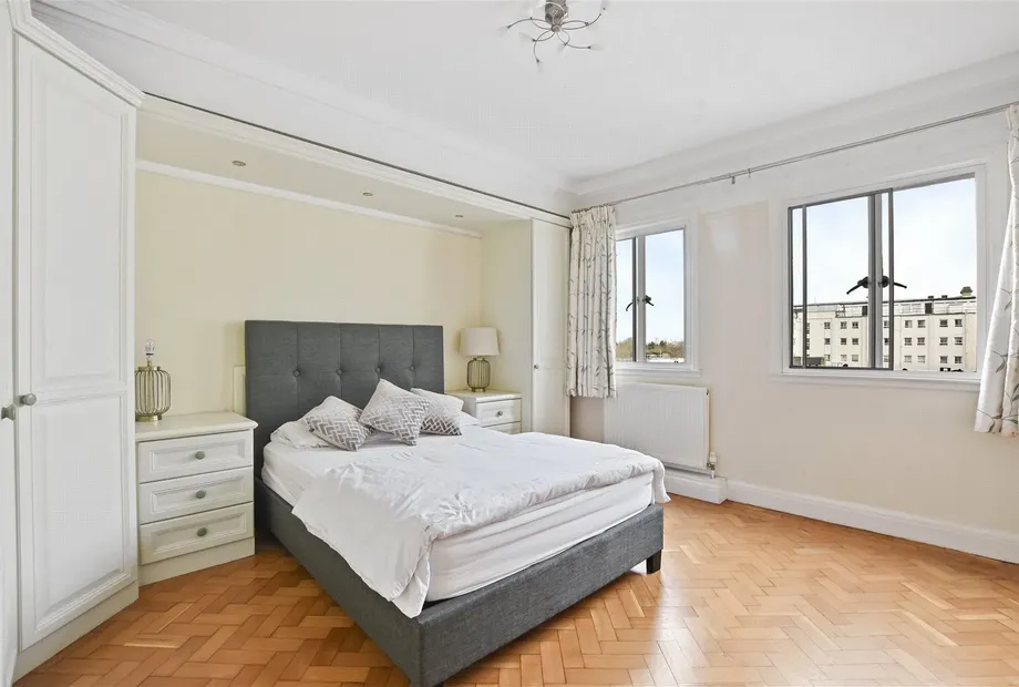 Chiltern Court, Baker Street, London, NW1 - Sandfords