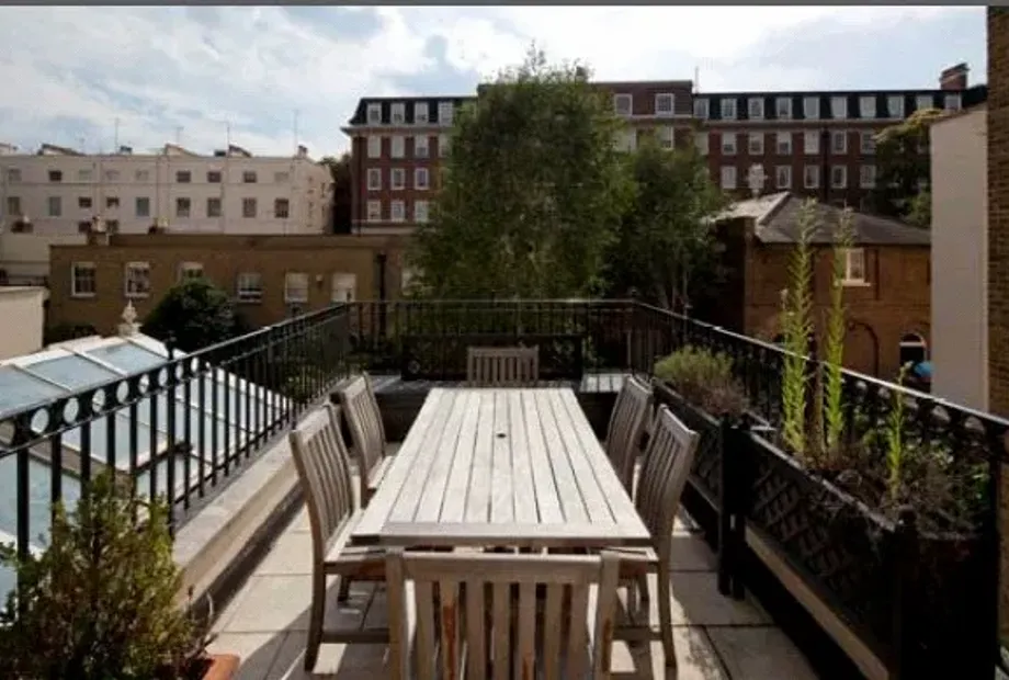 Hanover Terrace, London, NW1 - Sandfords