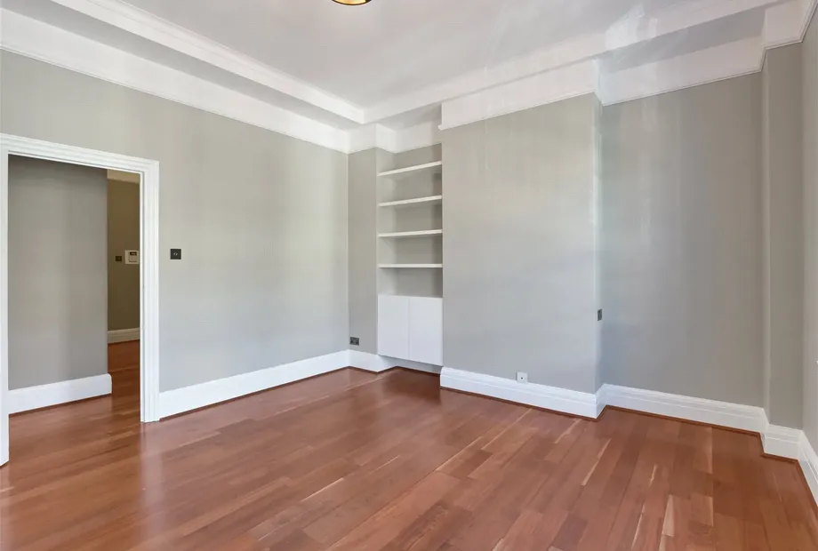 Baker Street, London, NW1 - Sandfords