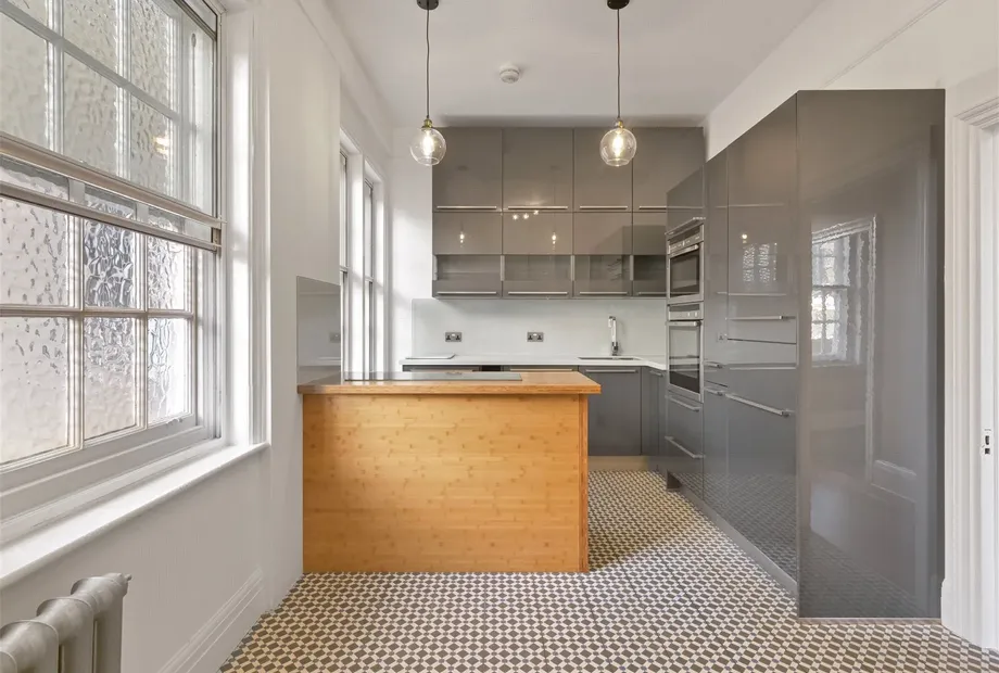 Baker Street, London, NW1 - Sandfords