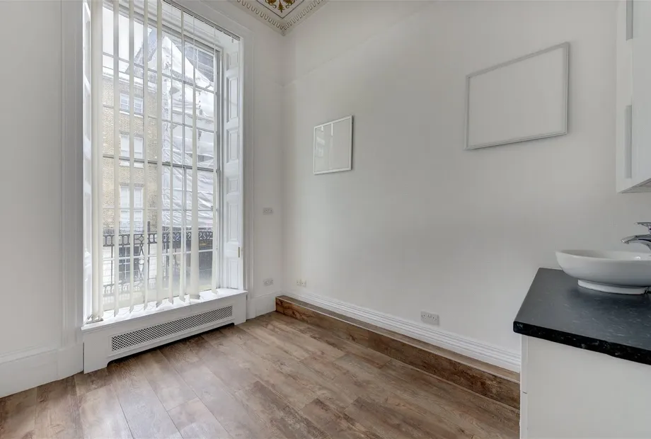 Harley Street, Marylebone, London, W1G - Sandfords