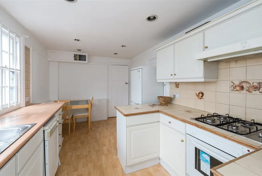Chiltern Court, Baker Street, London, NW1 - Sandfords