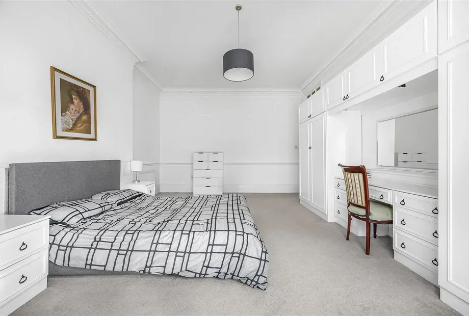 Wigmore Mansions, 90 Wigmore Street, Marylebone, London, W1U - Sandfords