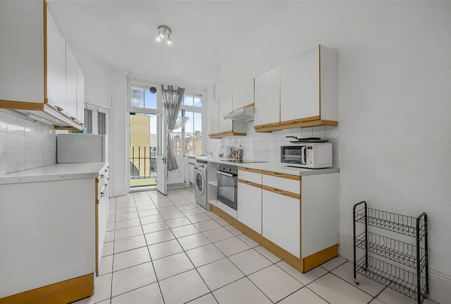 Wigmore Mansions, 90 Wigmore Street, Marylebone, London, W1U - Sandfords