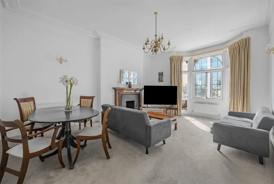 Wigmore Mansions, 90 Wigmore Street, Marylebone, London, W1U - Sandfords