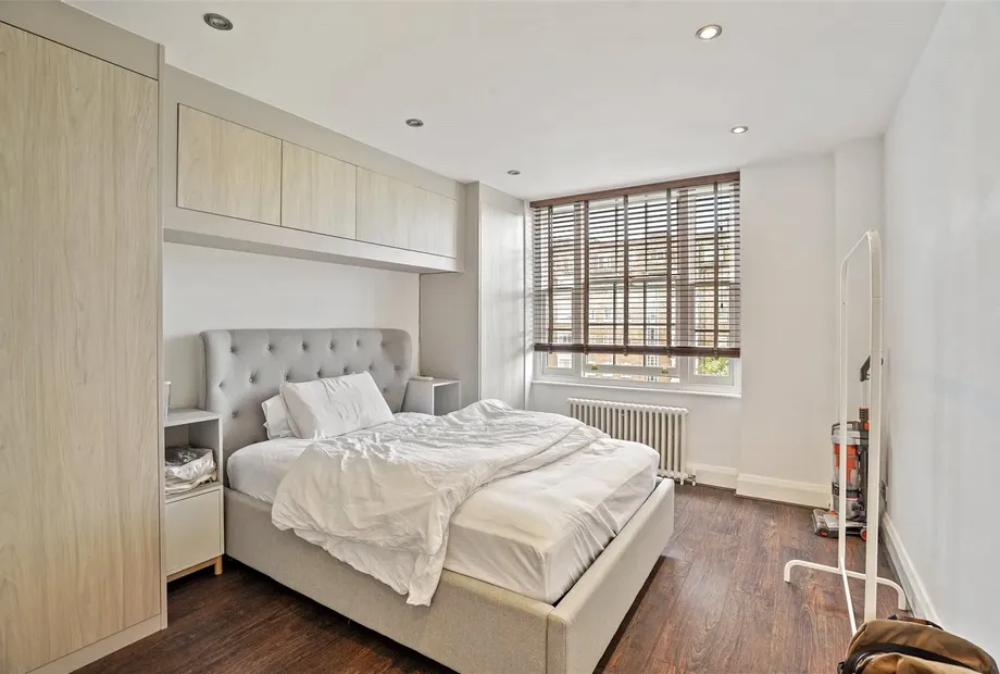 Ivor Court, Gloucester Place, London, NW1 - Sandfords