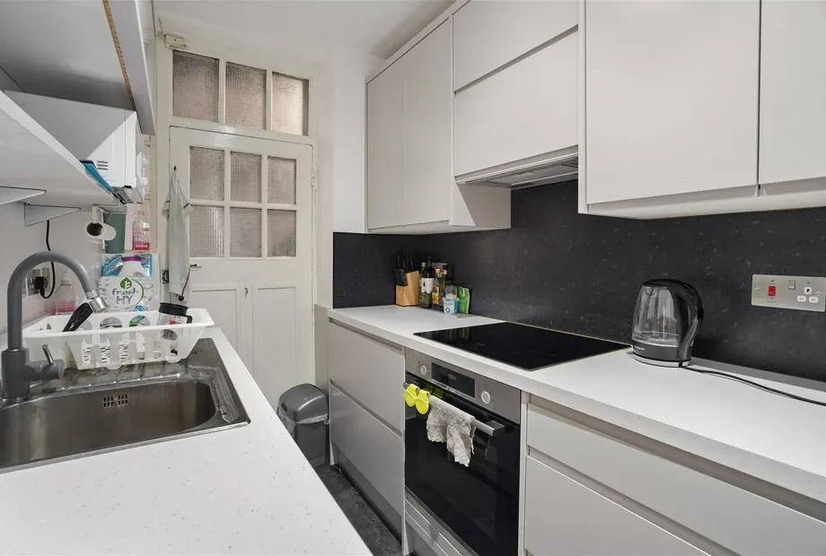 Ivor Court, Gloucester Place, London, NW1 - Sandfords