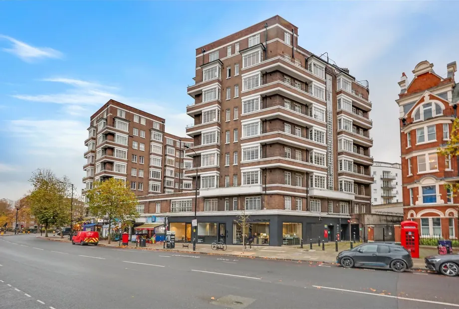 Rossmore Court, Park Road, London, NW1 - Sandfords