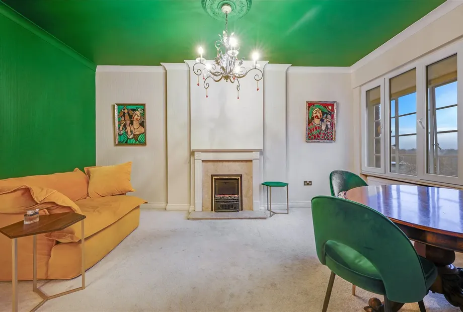 Rossmore Court, Park Road, London, NW1 - Sandfords