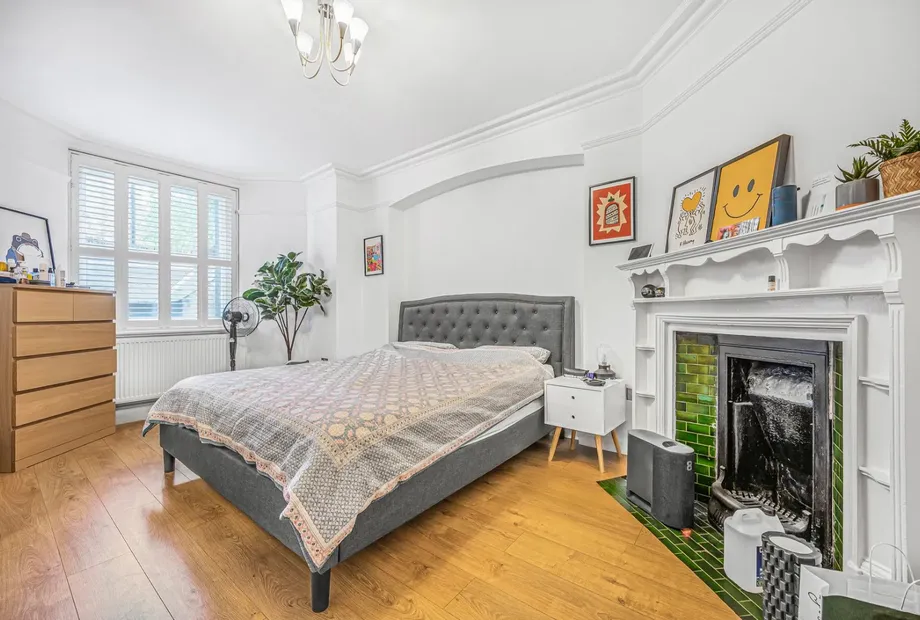 Clarence Gate Gardens, Glentworth Street, London, NW1 - Sandfords