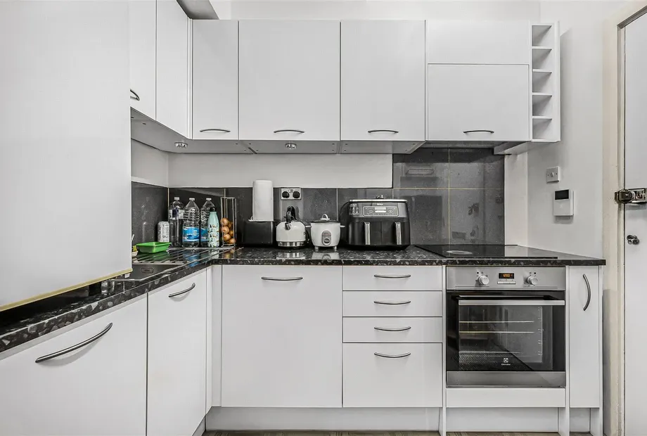 Ivor Court, Gloucester Place, London, NW1 - Sandfords