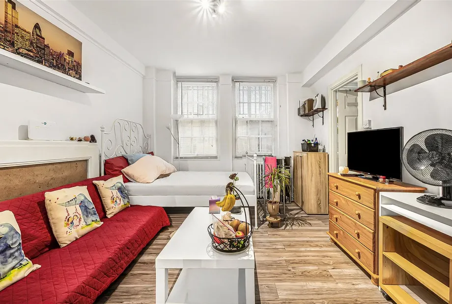 Ivor Court, Gloucester Place, London, NW1 - Sandfords