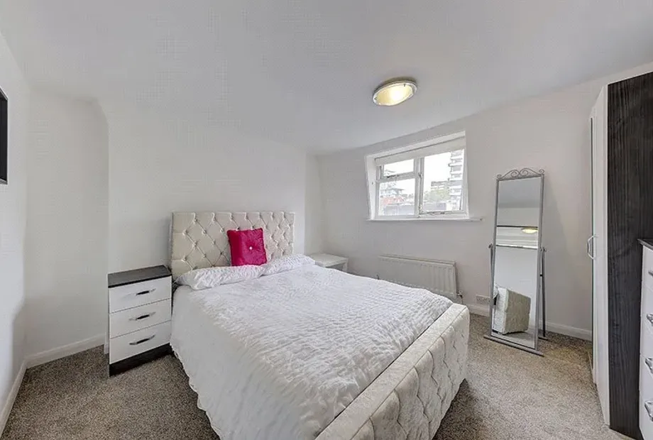 Molyneux Street, Marylebone, London, W1H - Sandfords