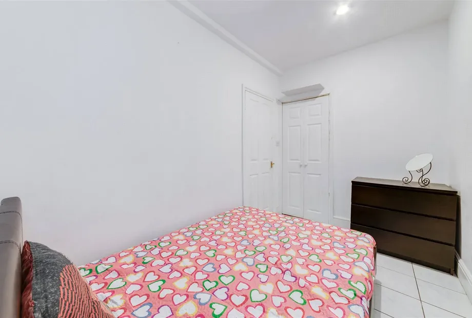 29 Daventry Street, London, NW1 - Sandfords