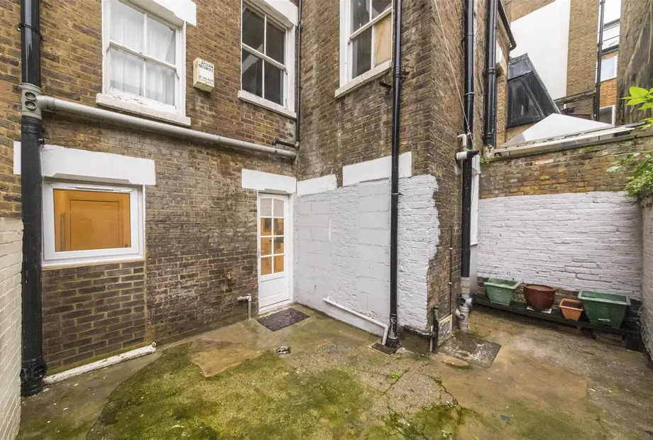 29 Daventry Street, London, NW1 - Sandfords