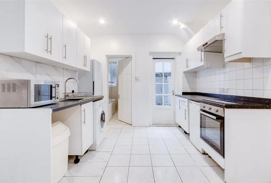 29 Daventry Street, London, NW1 - Sandfords