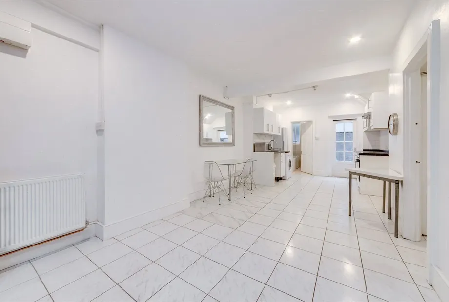 29 Daventry Street, London, NW1 - Sandfords