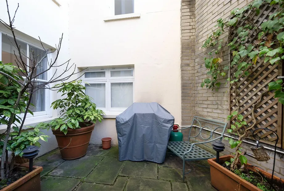 Clarence Terrace, Regent's Park, London, NW1 - Sandfords