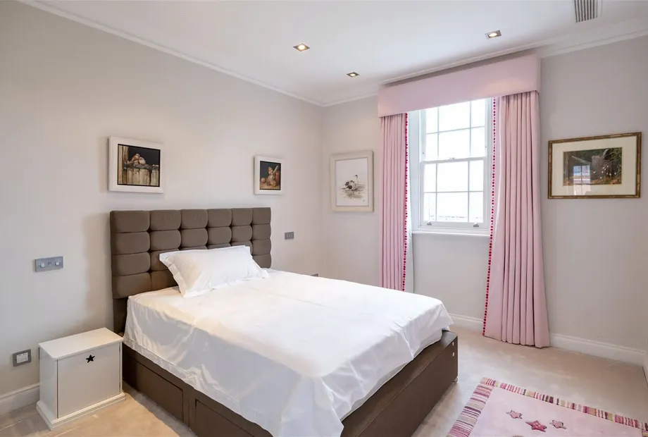 Acacia Road, St John's Wood, London, NW8 - Sandfords