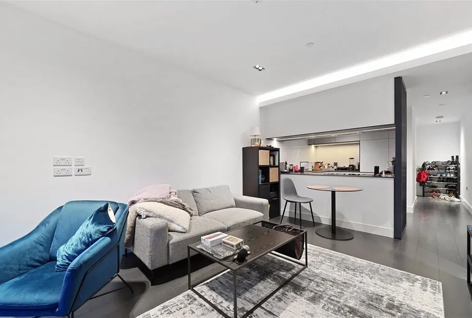 Amory Tower, 203 Marsh Wall, Canary Wharf, London, E14 - Sandfords