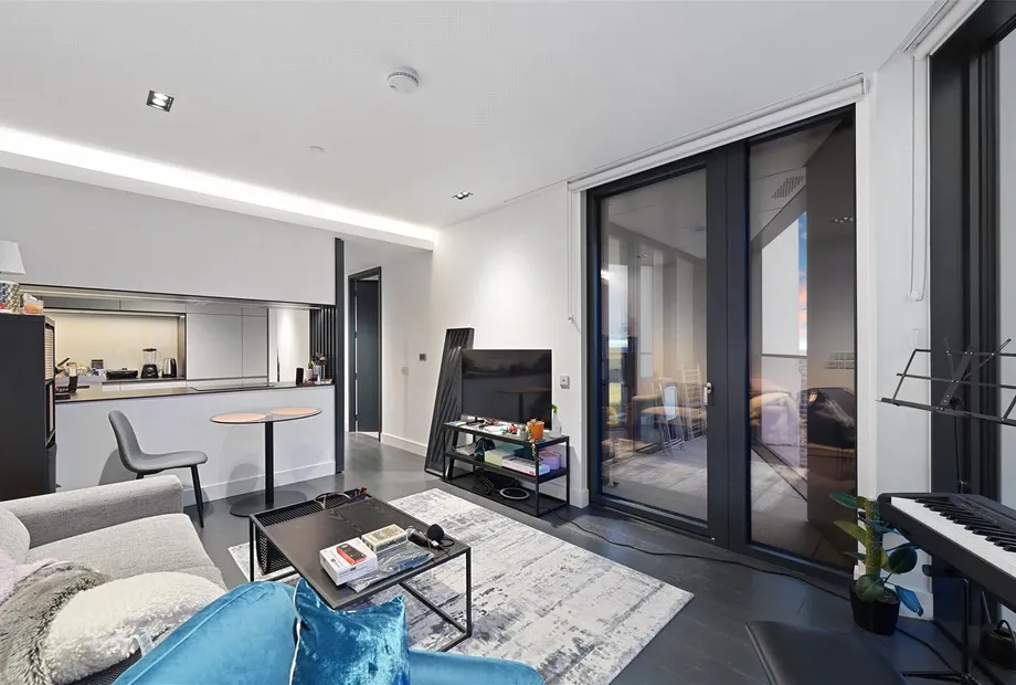 Amory Tower, 203 Marsh Wall, Canary Wharf, London, E14 - Sandfords