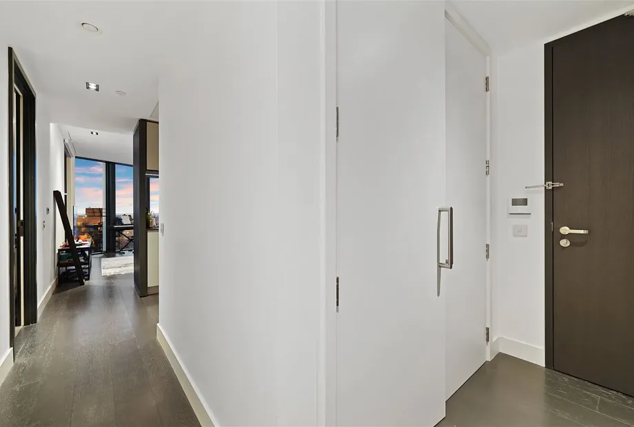 Amory Tower, 203 Marsh Wall, Canary Wharf, London, E14 - Sandfords
