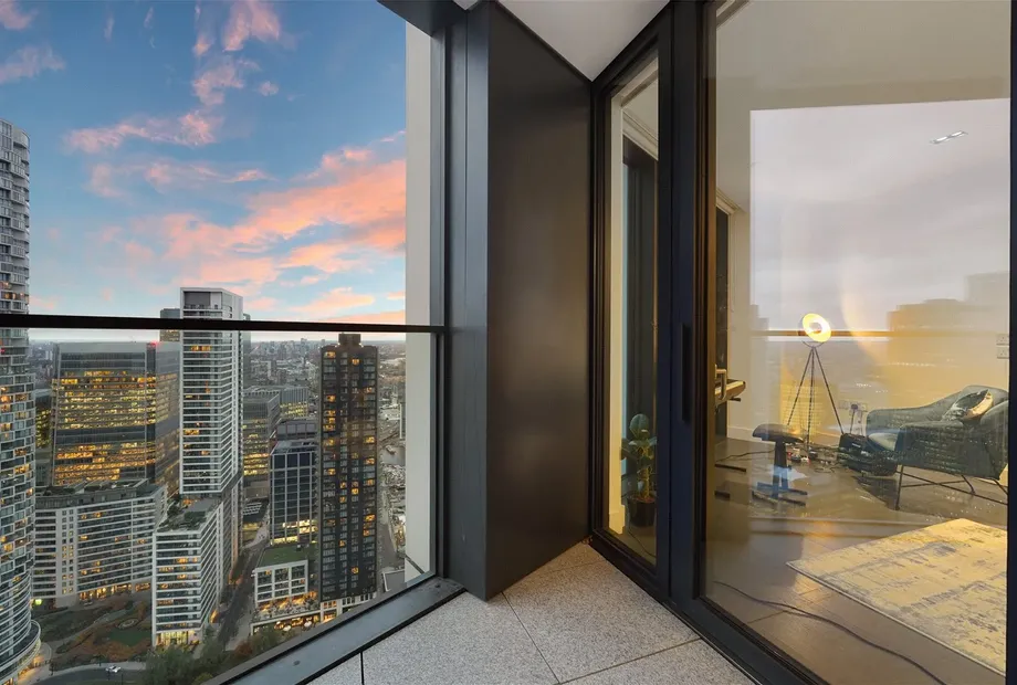 Amory Tower, 203 Marsh Wall, Canary Wharf, London, E14 - Sandfords