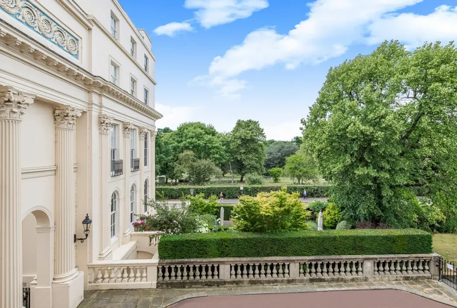 Chester Terrace, London, NW1 - Sandfords
