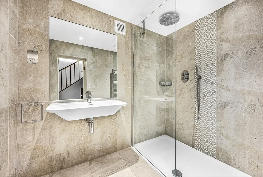 Chester Terrace, London, NW1 - Sandfords