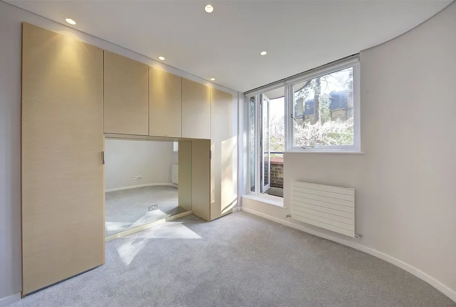 Firecrest Drive, Hampstead, London, NW3 - Sandfords