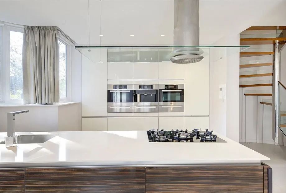 Firecrest Drive, Hampstead, London, NW3 - Sandfords