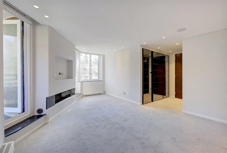 Firecrest Drive, Hampstead, London, NW3 - Sandfords