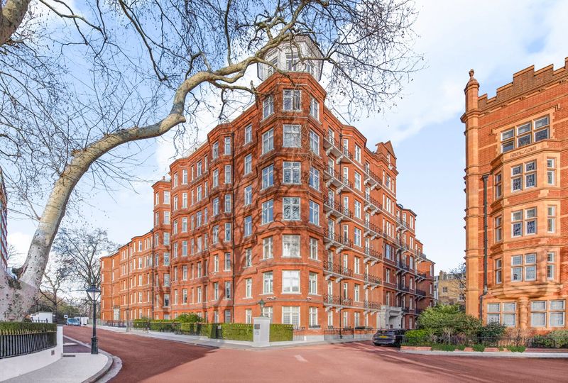 Hyde Park Gate, Hyde Park, London, SW7 - Sandfords