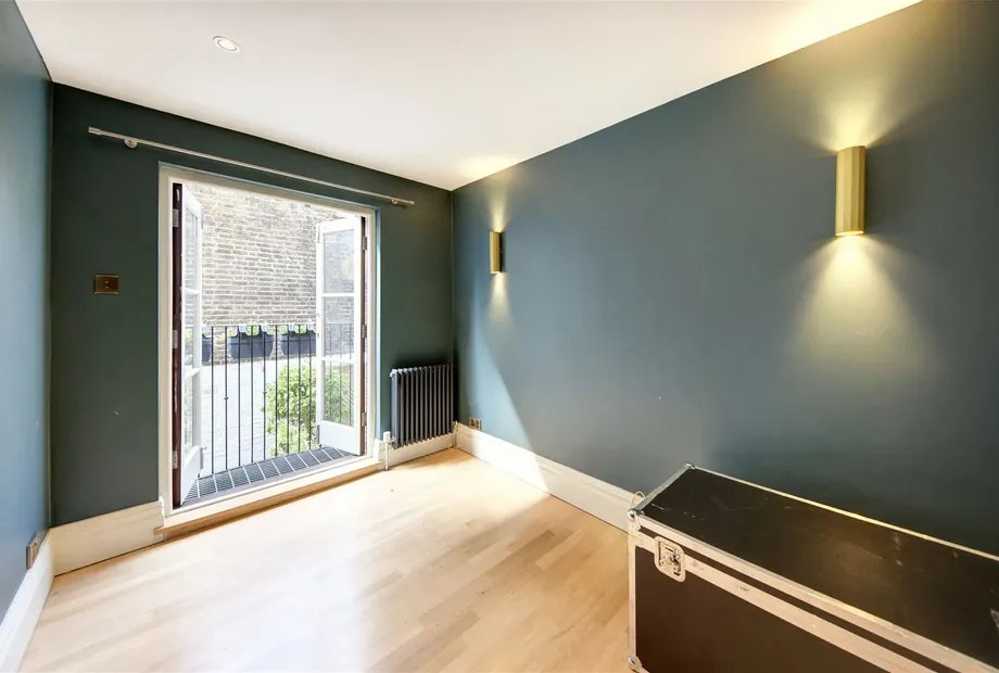 Chalcot Road, London, NW1 - Sandfords