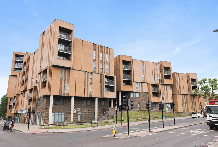 Bromley Road, London, SE6 - Sandfords