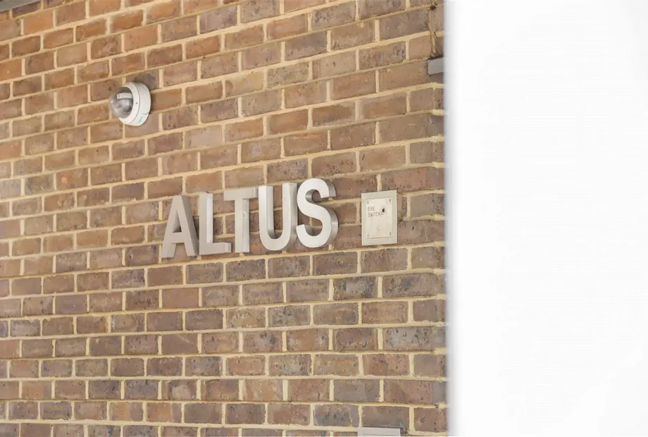 Bromley Road, London, SE6 - Sandfords