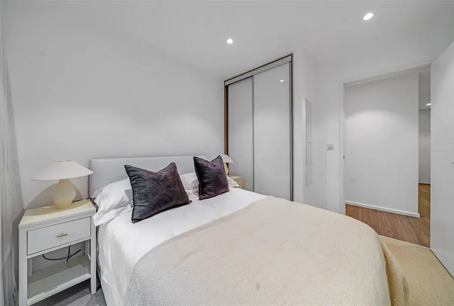 Buckhold Road, Wandsworth, London, SW18 - Sandfords