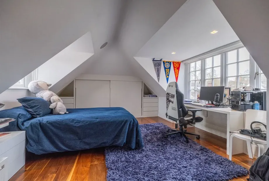 Perceval Avenue, Belsize Park, London, NW3 - Sandfords