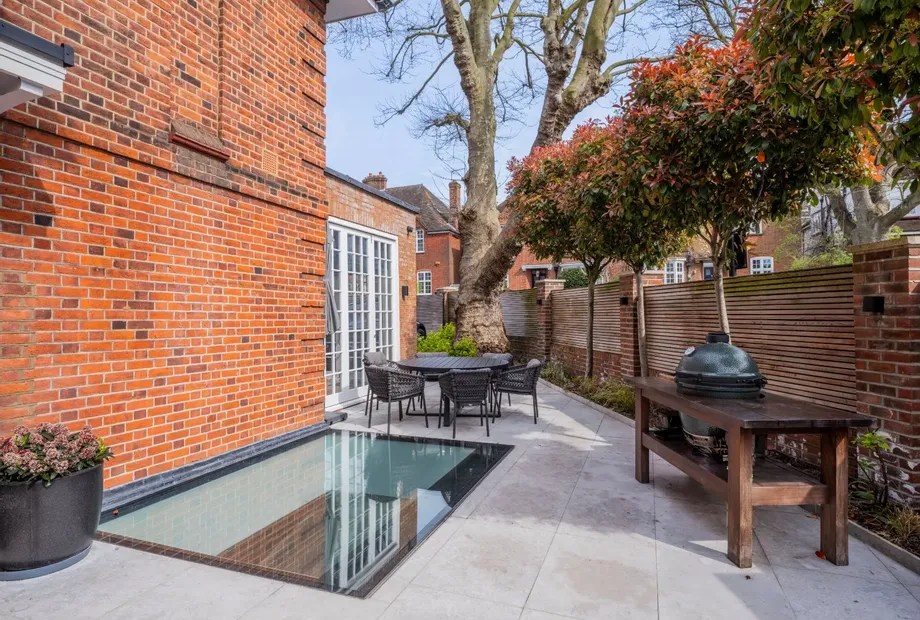 Perceval Avenue, Belsize Park, London, NW3 - Sandfords