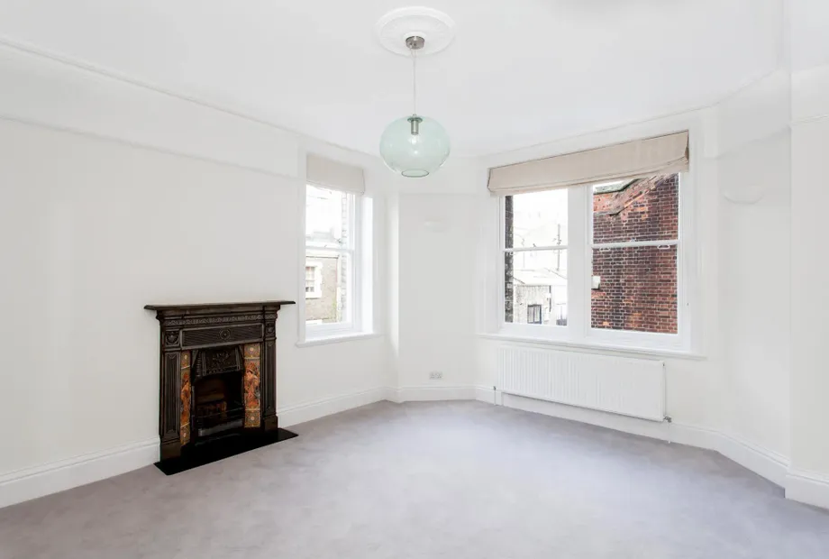 Clarence Gate Gardens, Glentworth Street, London, NW1 - Sandfords