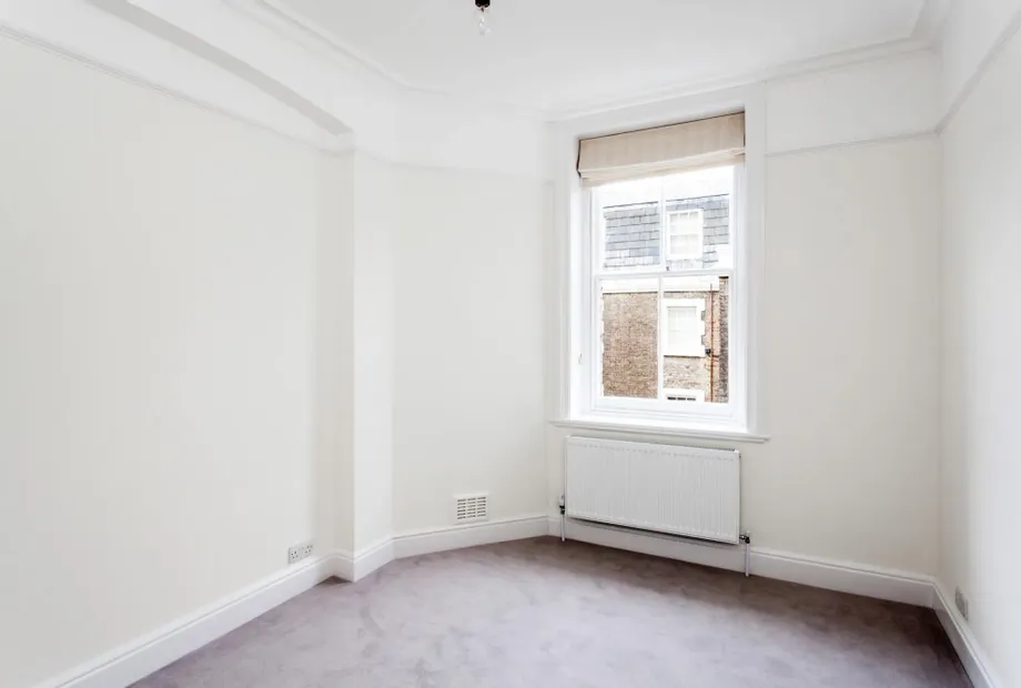 Clarence Gate Gardens, Glentworth Street, London, NW1 - Sandfords