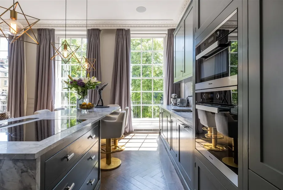 Tennyson Court, Dorset Square, Marylebone, London, NW1 - Sandfords